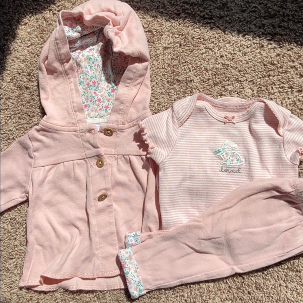 Loved bunny outfit (Carter’s 3M)